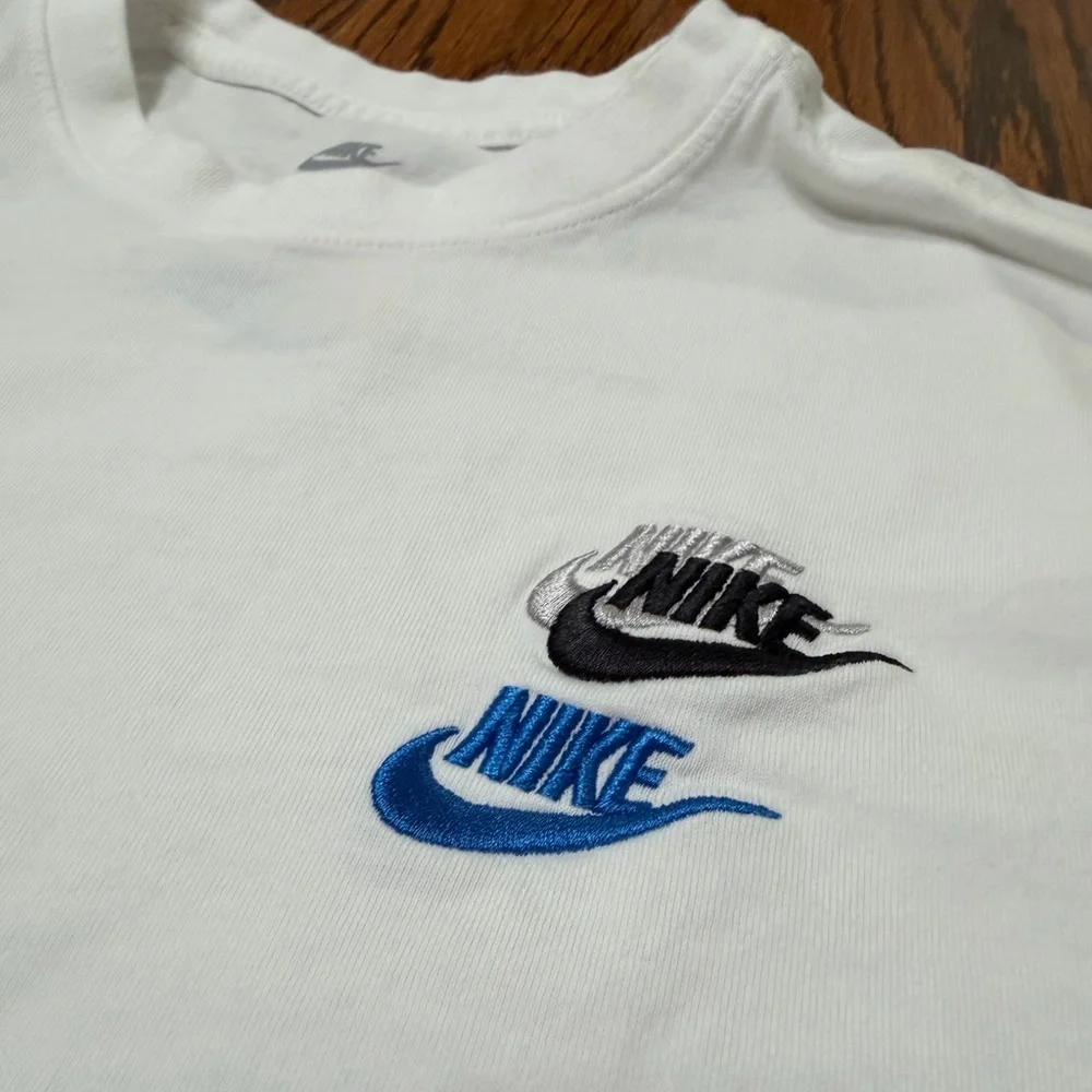 Nike Sportswear Club Essentials Logo T-Shirt DJ1568-100 White Men’s M